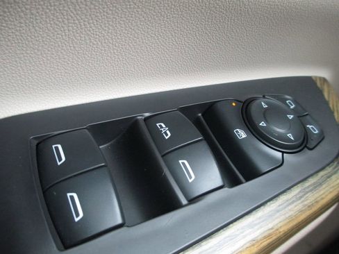 Used 2019 GMC Acadia Denali image 27