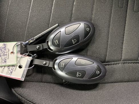 New 2026 Hyundai Santa Cruz SE image 25