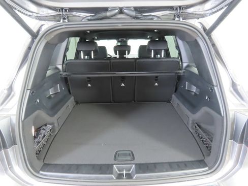 Used 2026 Mercedes-Benz GLB 250 image 28