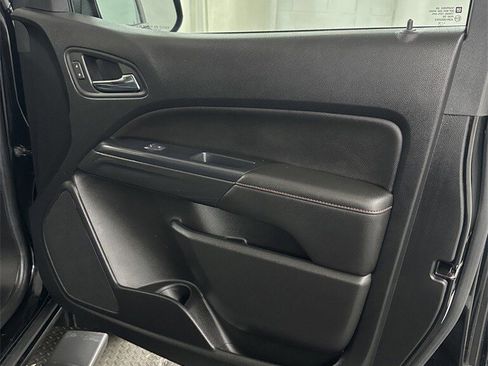 Used 2018 GMC Canyon All Terrain w/ Trailering Package image 33