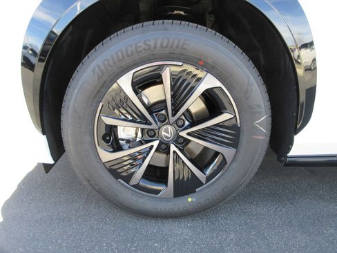 New 2026 Lexus RZ 450e AWD image 47