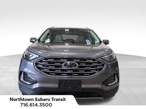 Used 2023 Ford Edge Titanium AWD/4WD image 3
