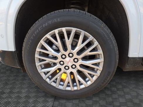 New 2026 GMC Acadia Denali w/ Super Cruise Package image 7