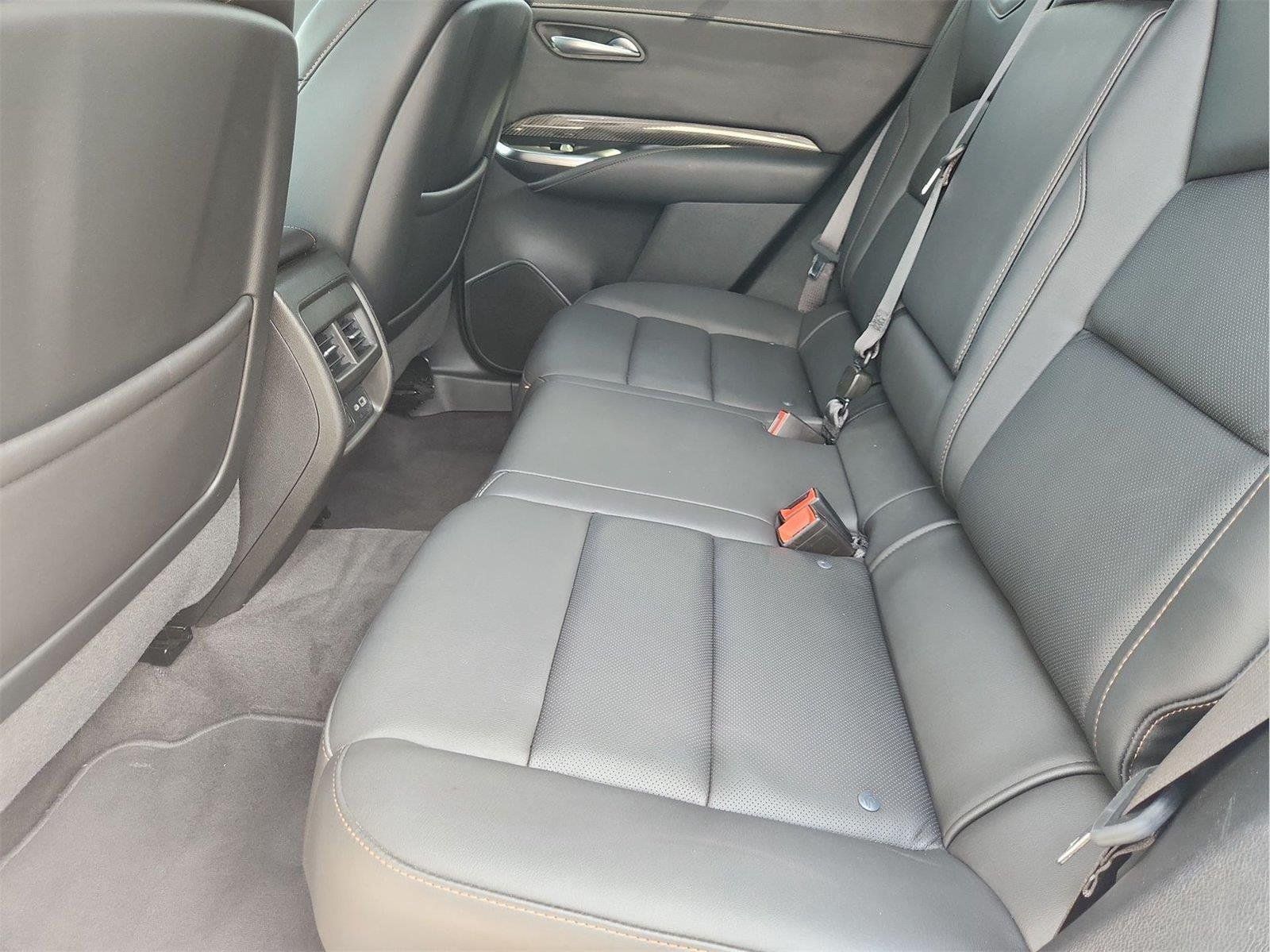 Certified 2022 Cadillac XT4 Sport FWD image 25