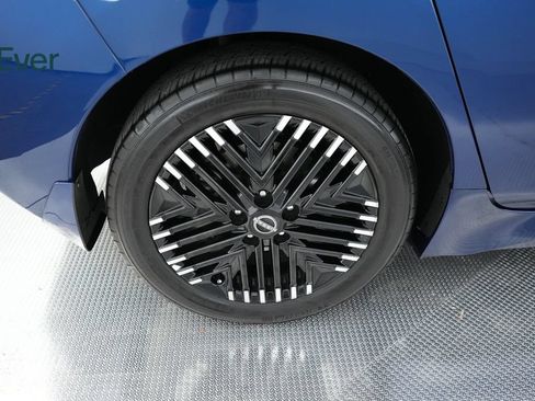 Used 2025 Nissan Leaf SV Plus FWD image 9