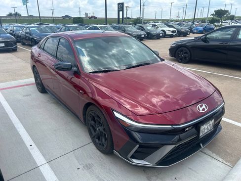 Used 2024 Hyundai Elantra N Line FWD image 3
