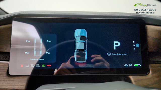 Used 2026 Rivian R1T Premium Tri AWD/4WD image 54