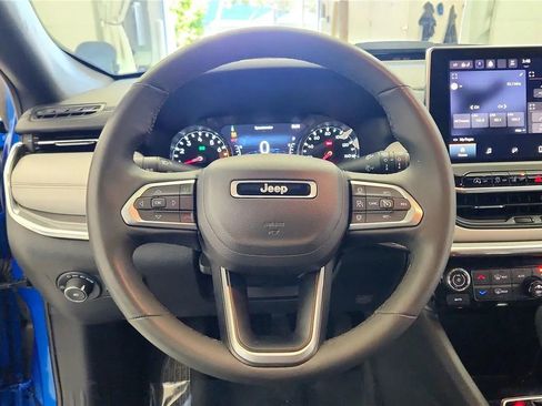 Used 2024 Jeep Compass Limited AWD/4WD image 32