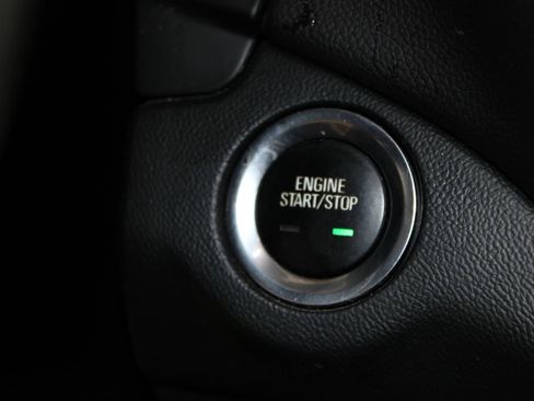 Used 2021 Chevrolet Equinox LT AWD/4WD image 24