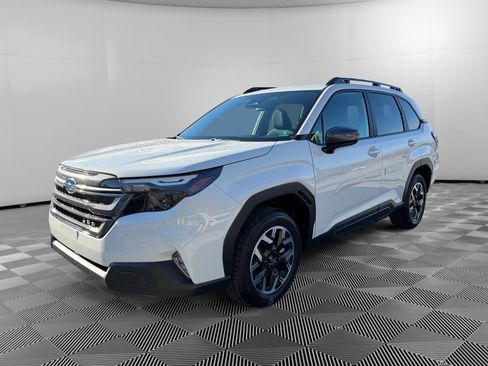 Used 2026 Subaru Forester Premium image 3