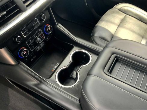 Used 2021 Chevrolet Tahoe LT image 32