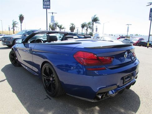 Used 2012 BMW M6 Convertible image 3