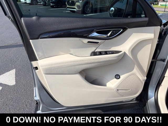 Used 2023 Buick Envision Essence FWD image 12