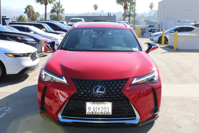 Used 2024 Lexus UX 250h FWD image 2