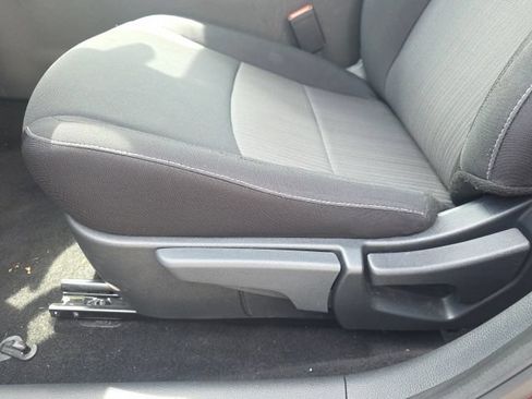 Used 2025 Nissan Sentra SV FWD image 11
