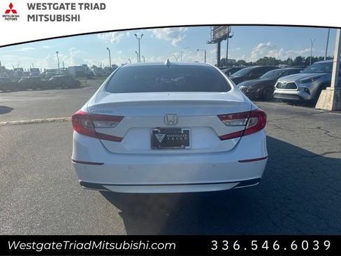 Used 2022 Honda Accord EX-L image 11