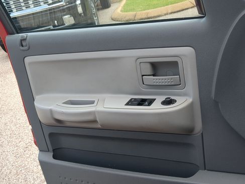 Used 2006 Dodge Dakota SLT RWD image 13