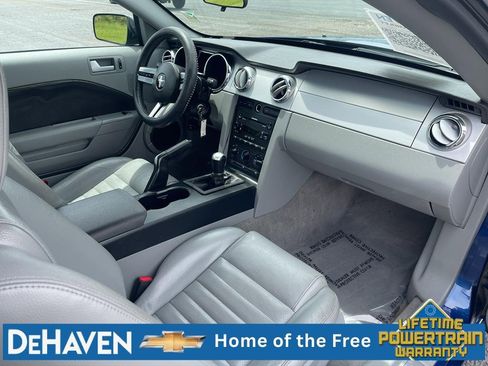 Used 2006 Ford Mustang GT RWD image 24