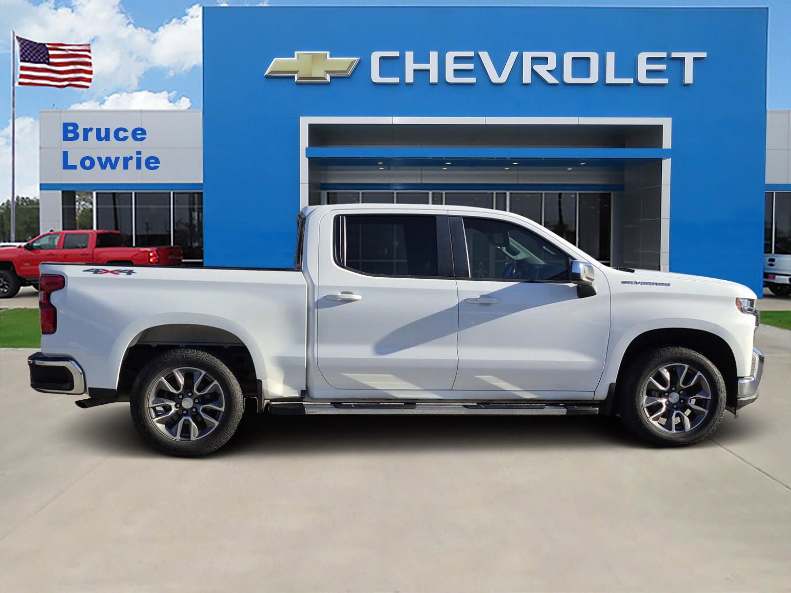 Used 2020 Chevrolet Silverado 1500 LT w/ Texas Edition AWD/4WD image 6