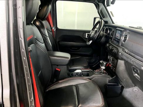 Used 2020 Jeep Wrangler Unlimited Rubicon w/ Quick Order Package 28Y Recon AWD/4WD image 6