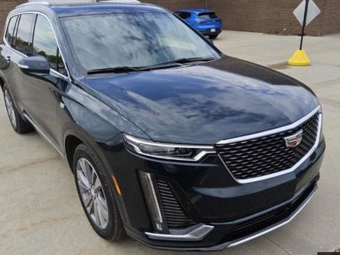 Used 2025 Cadillac XT6 Premium Luxury w/ Platinum Package AWD/4WD image 1