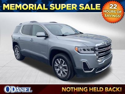 Used 2023 GMC Acadia SLE w/ Driver Convenience Package