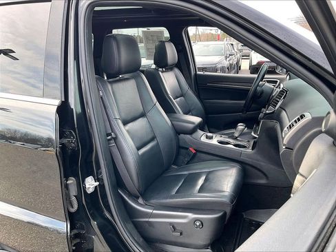 Used 2022 Jeep Grand Cherokee Limited w/ Tech Group image 10