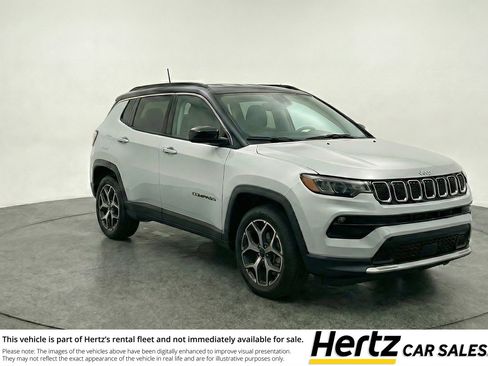 Used 2025 Jeep Compass Limited image 1