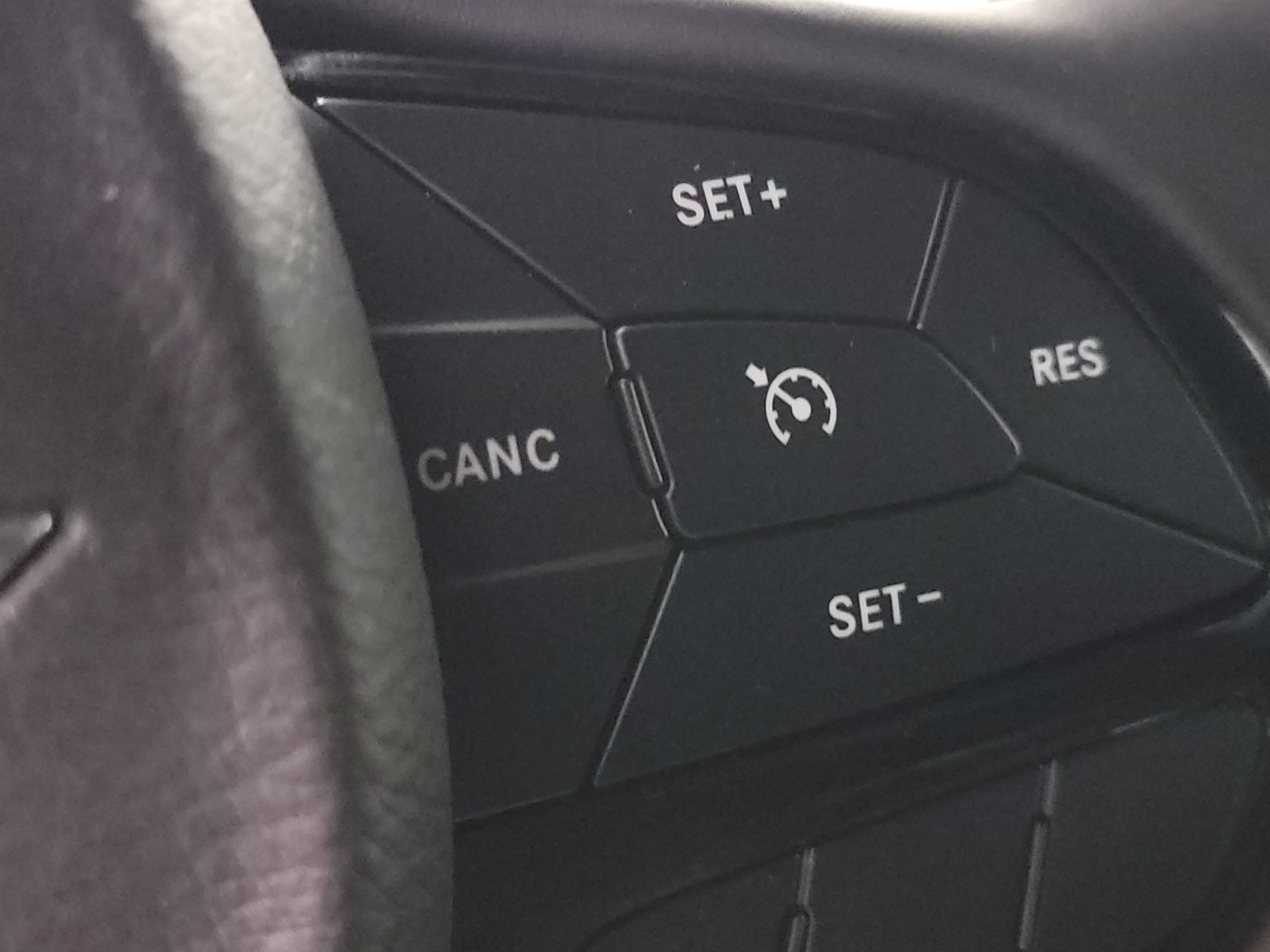 Used 2019 Chrysler 300 S w/ S Model Appearance Package RWD image 33