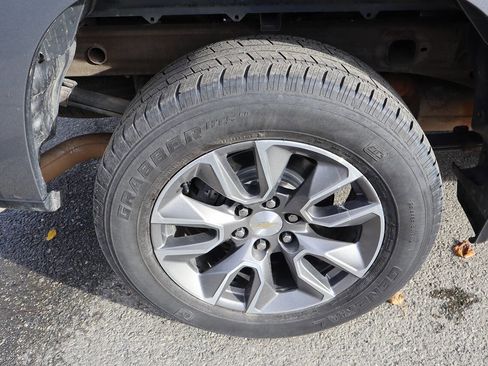 Used 2022 Chevrolet Silverado 1500 LT image 24