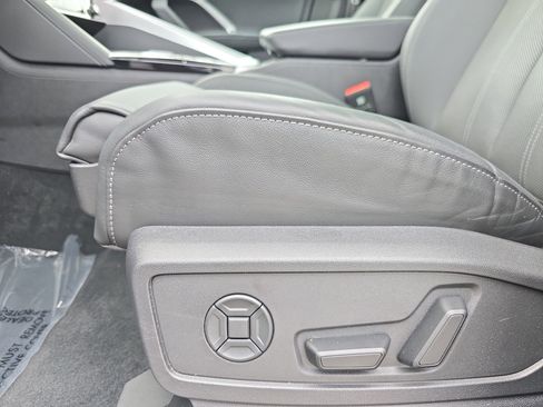 Certified 2025 Audi Q5 Premium w/ Premium Plus AWD/4WD image 26
