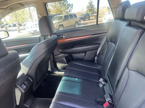 Used 2013 Subaru Outback 2.5i Limited w/ Moonroof Pkg image 13
