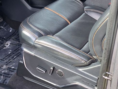 Used 2023 Ford F150 Platinum image 23