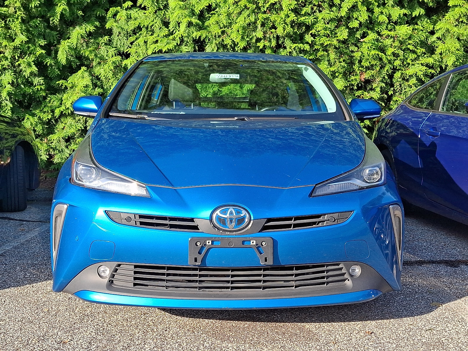 Used 2022 Toyota Prius XLE w/ Advanced Technology Package AWD/4WD image 2