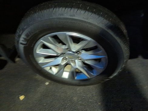 Used 2019 Chevrolet Silverado 1500 LTZ image 5