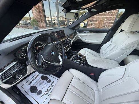 Used 2019 BMW 540i xDrive AWD/4WD image 19