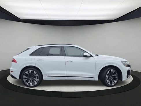 New 2026 Audi Q8 Premium Plus image 8