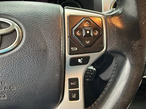 Used 2018 Toyota Tundra Limited image 12