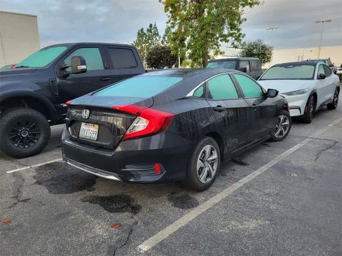 Used 2019 Honda Civic LX image 7