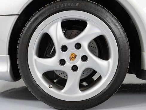 Used 1998 Porsche 911 Carrera S image 9