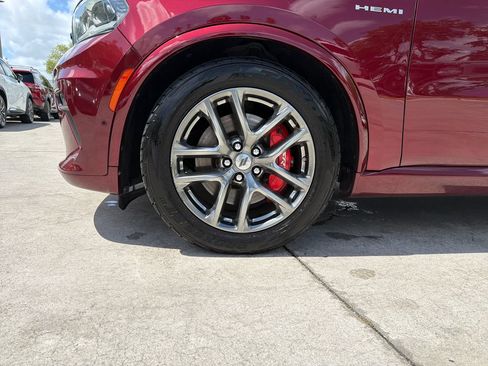 Used 2023 Dodge Durango R/T w/ Tow 'N Go Package AWD/4WD image 16