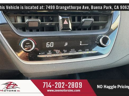 Used 2021 Toyota Corolla LE FWD image 29