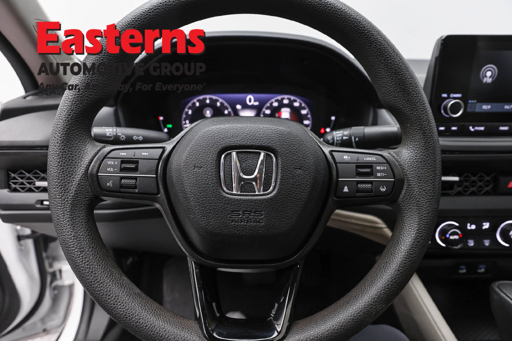 Used 2024 Honda Accord EX image 11