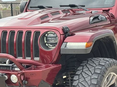 Used 2021 Jeep Wrangler Unlimited Rubicon AWD/4WD image 4