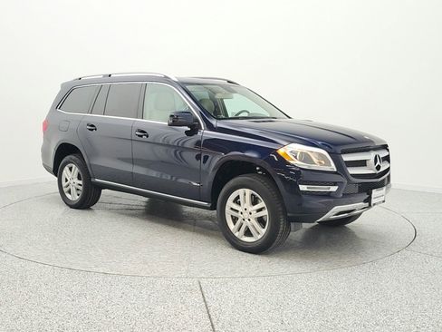 Used 2013 Mercedes-Benz GL 450 4MATIC image 3