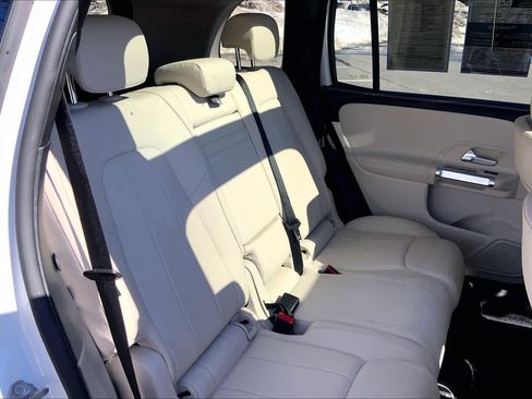 Certified 2022 Mercedes-Benz GLB 250 image 20