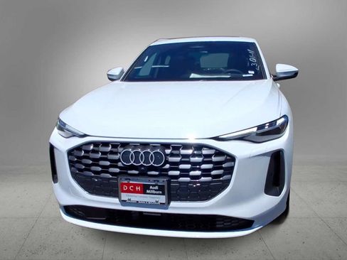 New 2026 Audi Q5 Premium Plus AWD/4WD image 3