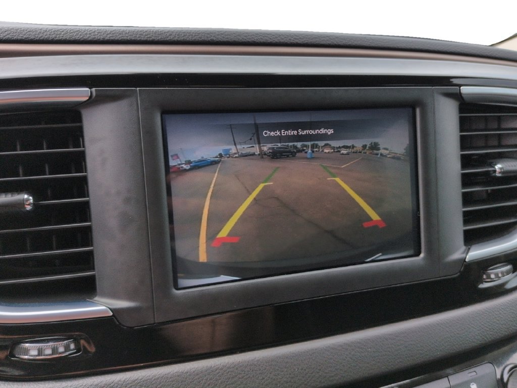 Used 2024 Chrysler Voyager LX FWD image 15