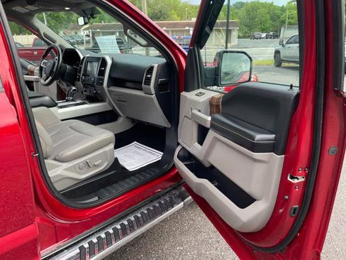 Used 2018 Ford F150 Lariat AWD/4WD image 26