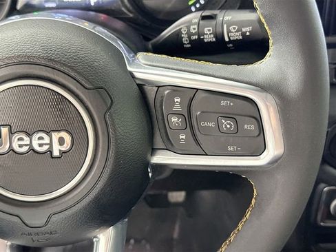 Used 2024 Jeep Wrangler Unlimited Sahara AWD/4WD image 22